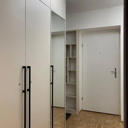 Fresh & Free Parking *